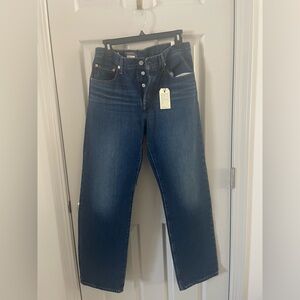 Levi's 501 '90's mid rise jean straight legs.